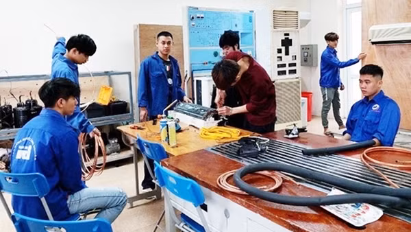Lao động thất nghiệp "bỏ quên" quyền lợi học nghề