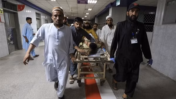 Đánh bom sự kiện chính trị tại Pakistan, gần 200 người thương vong