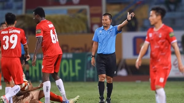 Từ trận CLB Công an Hà Nội - CLB Hải Phòng để thấy sự cần thiết của VAR tại V.league