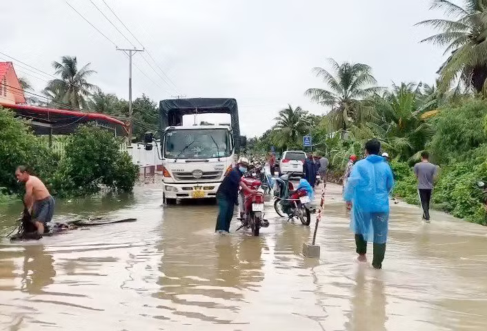 Lũ núi kèm mưa lớn có giông tại Ô Tà Sóc -0