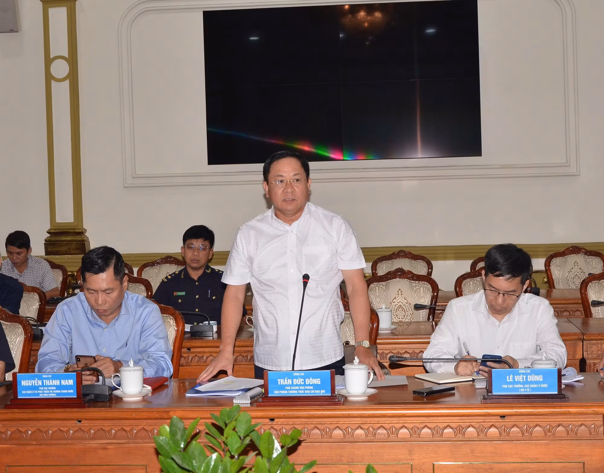 Buôn lậu, gian lận thương mại và hàng giả tại TP Hồ Chí Minh còn diễn biến phức tạp -0