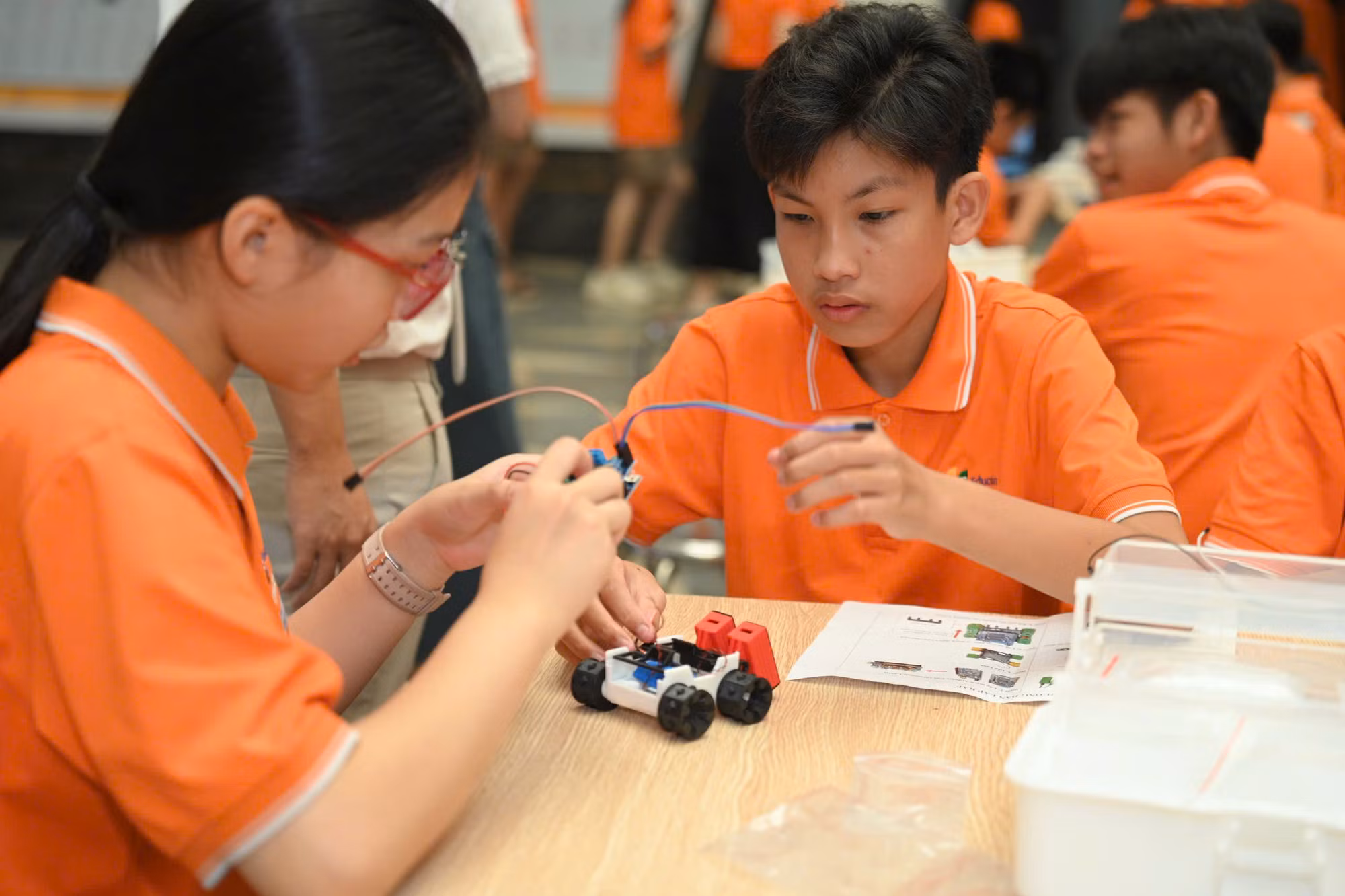 Khởi Động Cuộc Thi Solve for Tomorrow 2025 tại Khu Vực miền Trung -0