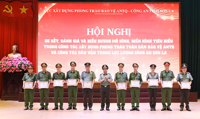 Nâng cao hiệu quả công tác xây dựng phong trào toàn dân bảo vệ ANTQ tại miền núi Sơn La -0