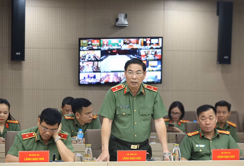 Tiếp tục đẩy nhanh tiến độ giải ngân các nguồn vốn, kinh phí năm 2025 -0