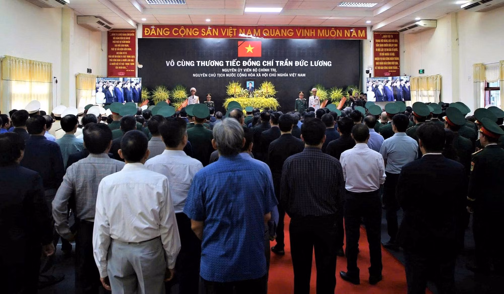 Cử hành trọng thể Lễ truy điệu nguyên Chủ tịch nước Trần Đức Lương tại Quảng Ngãi -0