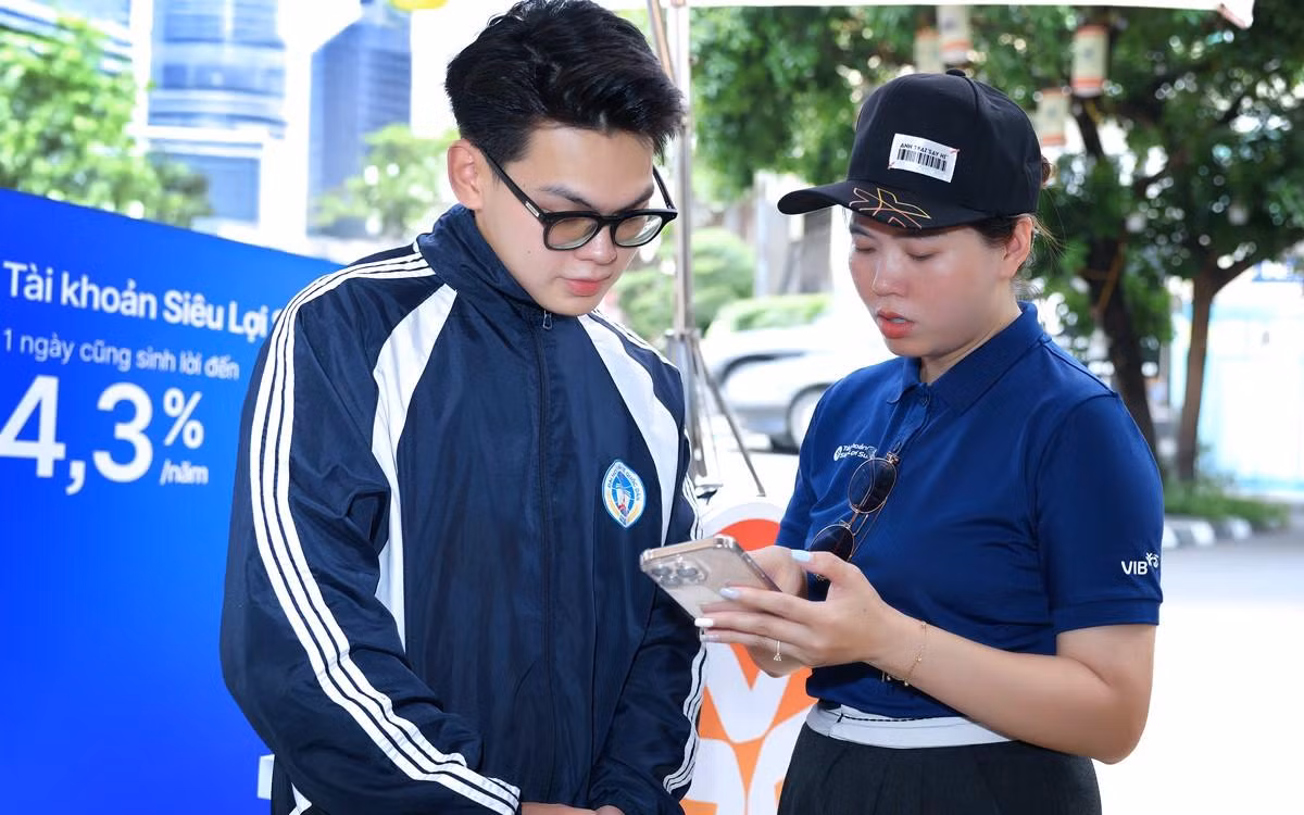 VIB xác lập kỷ lục ngành tài chính – đánh thức dòng tiền nhàn rỗi từ Bắc đến Nam -0