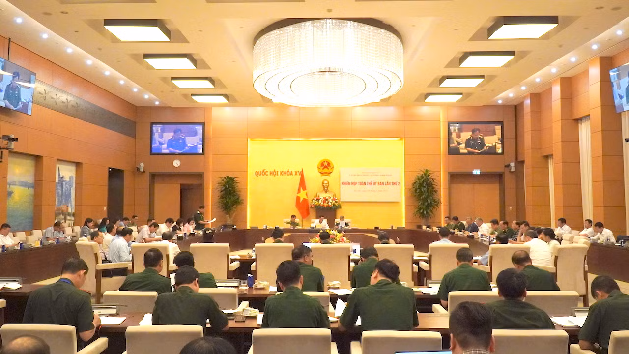 Ủy ban Quốc phòng, An ninh và Đối ngoại thẩm tra nội dung sửa đổi, bổ sung 11 luật liên quan đến quân sự, quốc phòng -0