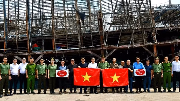 Công an Quảng Nam đẩy mạnh tuyên truyền chống khai thác IUU