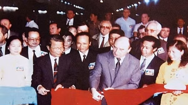 Đồng chí Trần Đức Lương - nhà lãnh đạo có nhiều đóng góp quan trọng cho sự nghiệp đổi mới, phát triển đất nước và bảo vệ Tổ quốc