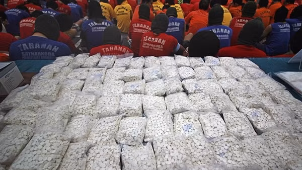 Indonesia thu giữ lượng methamphetamine lớn nhất trong lịch sử