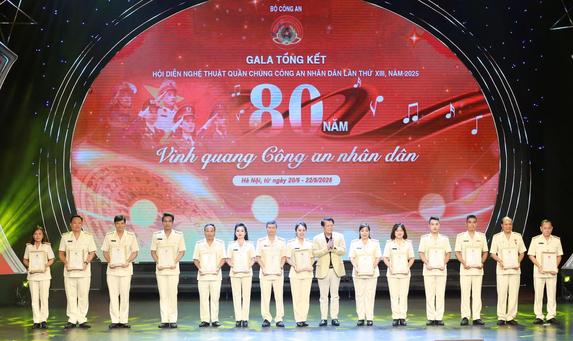 Bế mạc và trao giải Hội diễn nghệ thuật quần chúng CAND lần thứ XIII, năm 2025 -1