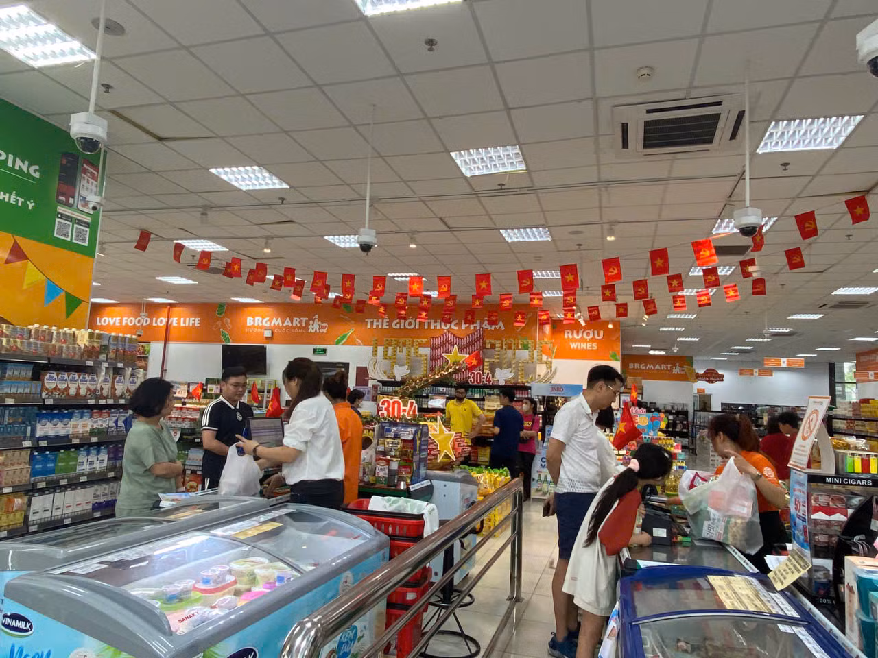 Sức cầu nội địa đang khởi sắc -0