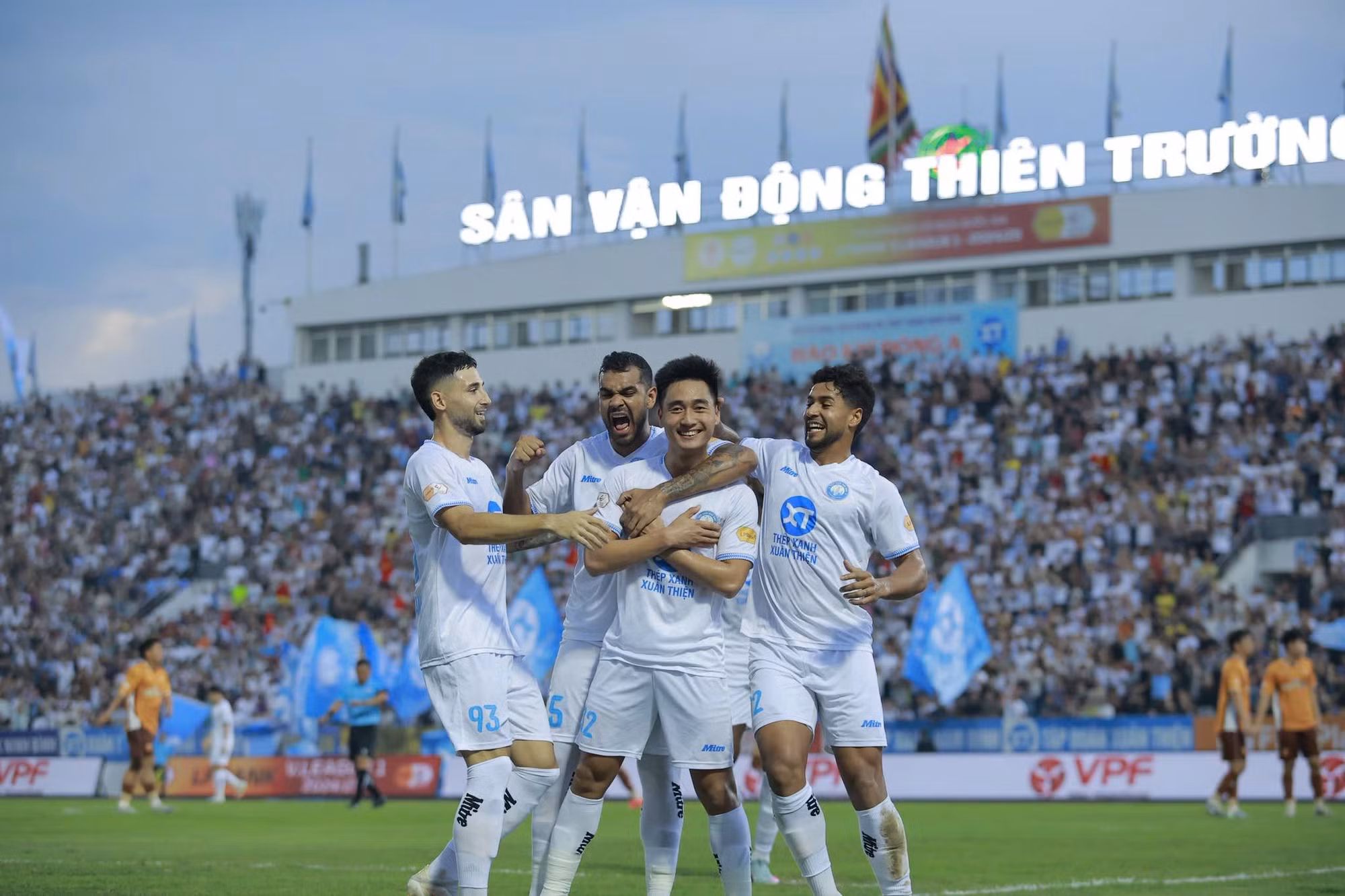 nam-dinh.jpg -0