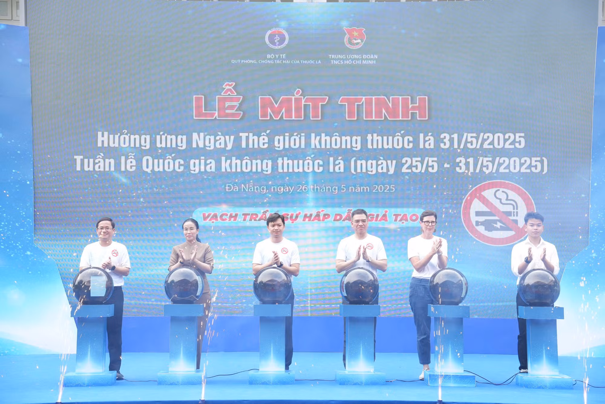Kêu gọi thanh niên nói không với thuốc lá -0