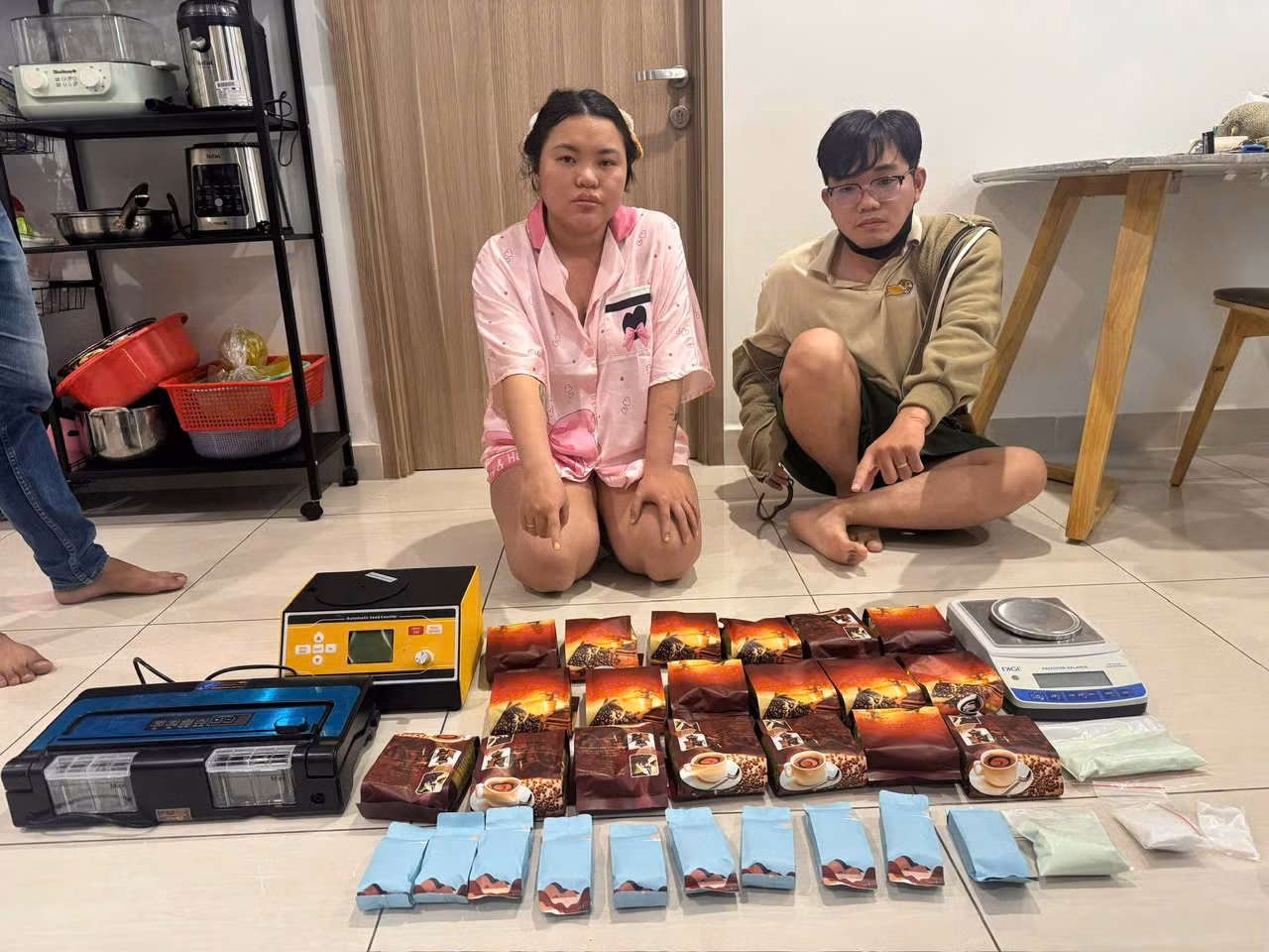 Triệt phá đường dây mua bán, vận chuyển 140kg ma túy -1