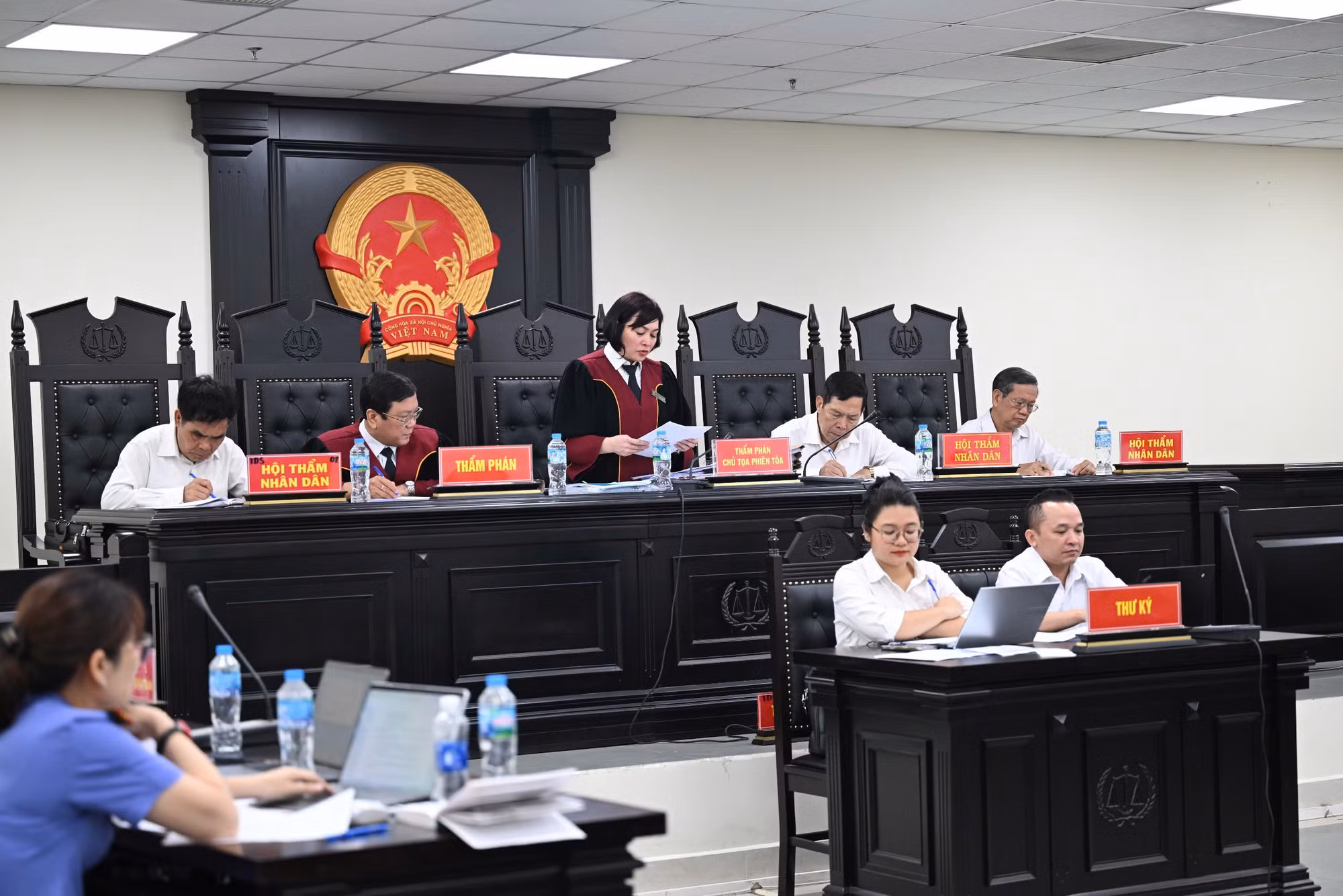 Xét xử cựu Phó Vụ trưởng Bộ Công Thương vì nhận hối lộ để mua biệt thự -0