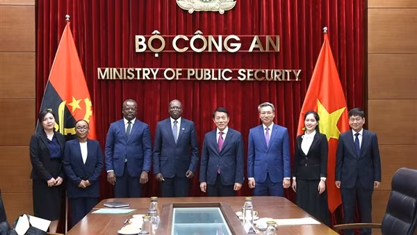 Việt Nam – Angola củng cố quan hệ hợp tác về an ninh và pháp luật