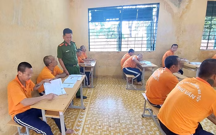 Trao cơ hội làm lại cuộc đời cho học viên cai nghiện ma túy -0