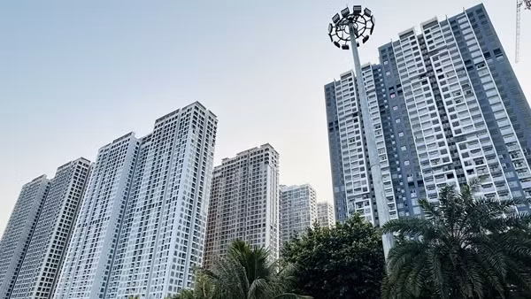 Nhiều căn hộ chung cư đang được rao "hạ giá, cắt lãi"