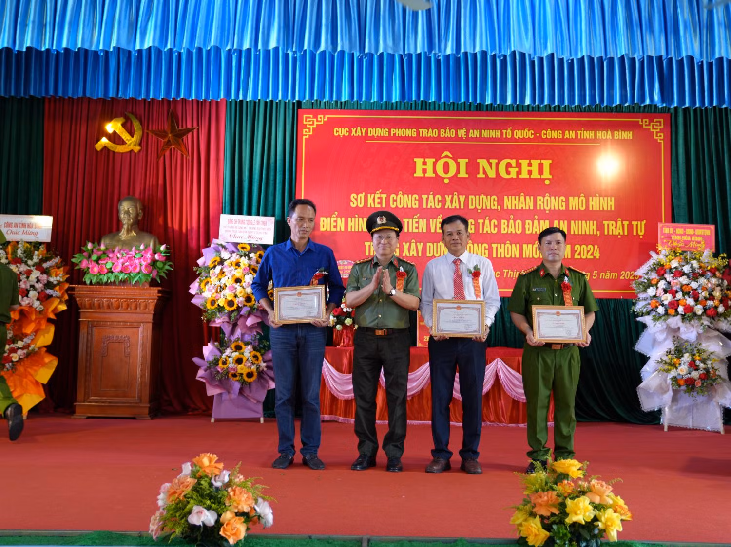 Góp phần thúc đẩy kinh tế nông thôn, đảm bảo an ninh, an toàn, cuộc sống bình yên của người dân -0