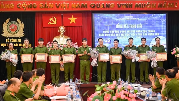 Học viện CSND trao giải Cuộc thi ứng dụng trí tuệ nhân tạo trong giáo dục, đào tạo