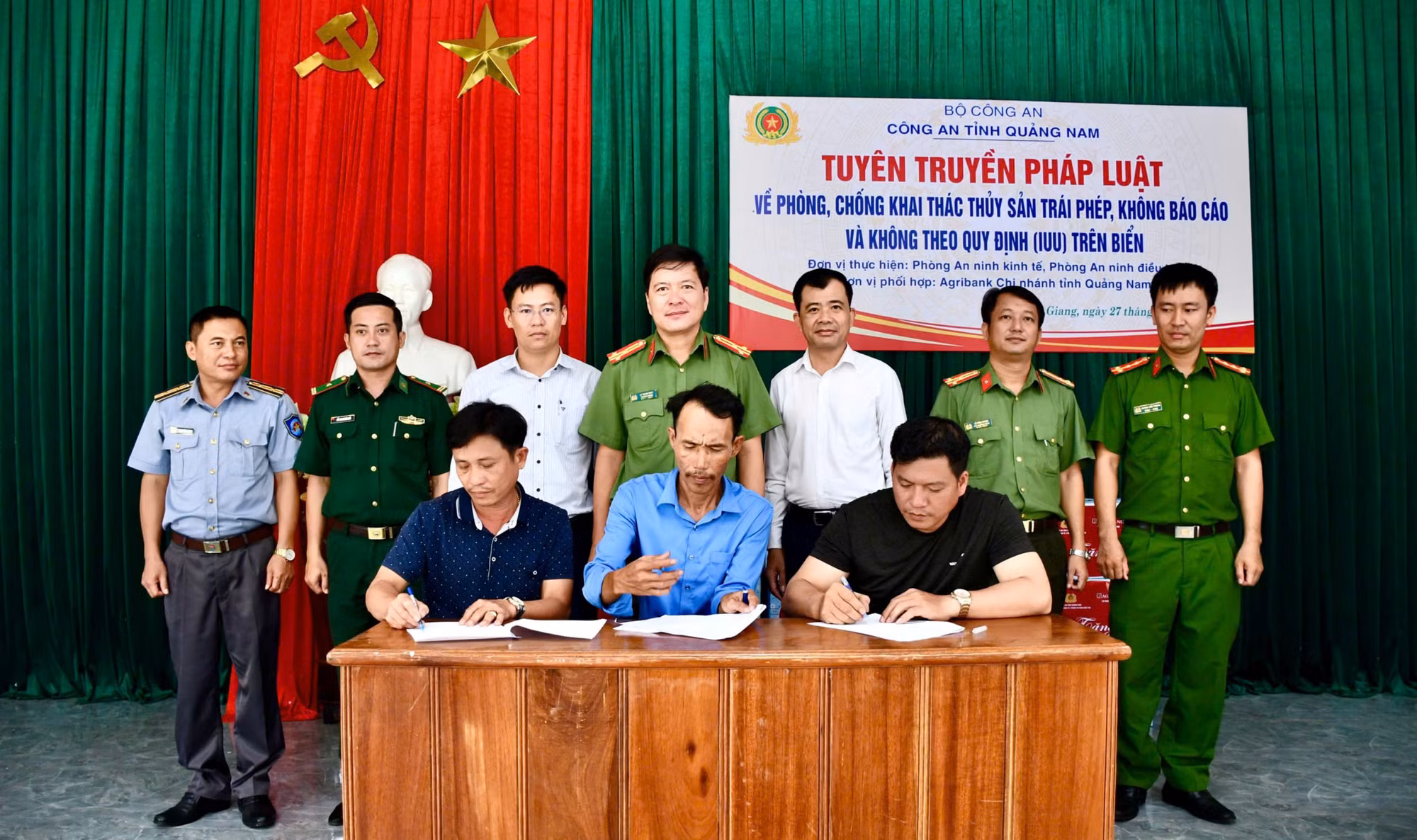 Công an Quảng Nam đẩy mạnh tuyên truyền chống khai thác IUU -0
