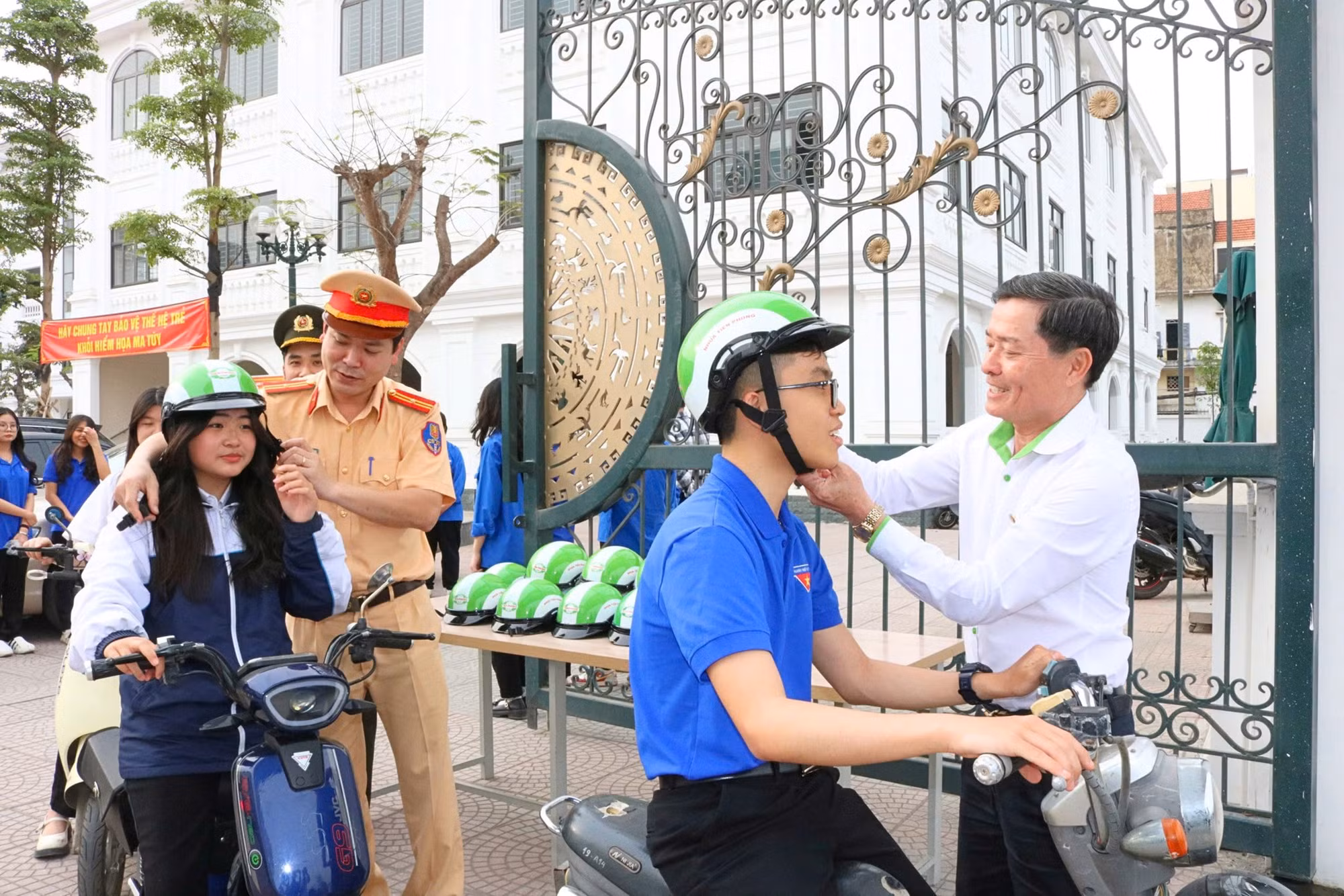 Phòng ngừa thanh, thiếu niên vi phạm, gây tai nạn giao thông -0
