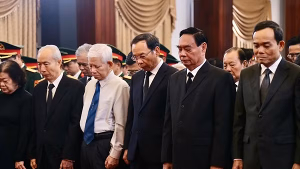 Lễ truy điệu nguyên Chủ tịch nước Trần Đức Lương tại TP Hồ Chí Minh