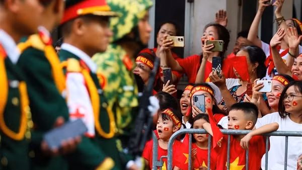 Vỡ oà cảm xúc lâng lâng, tự hào khi ngắm các khối diễu binh, diễu hành