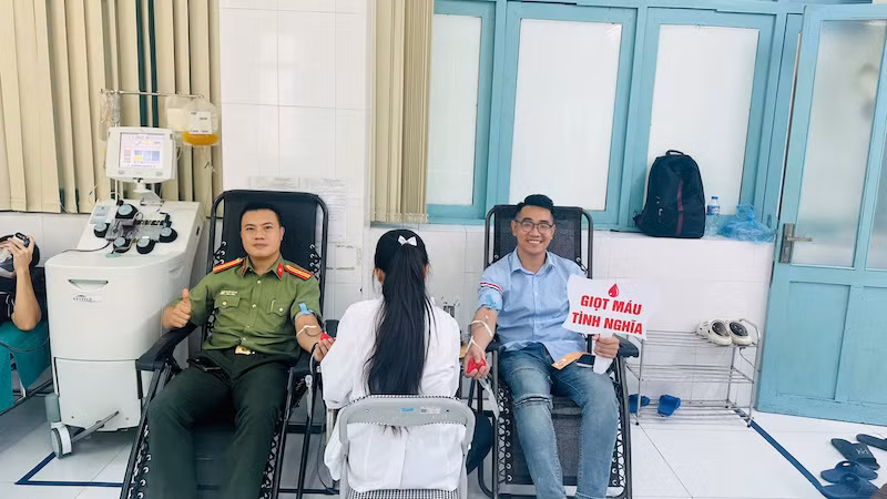 &nbsp;Kịp thời cấp cứu bệnh nhân qua cơn nguy kịch thôn Làng Nủ, Phúc Khánh, Bảo Yên, Lào Cai -2