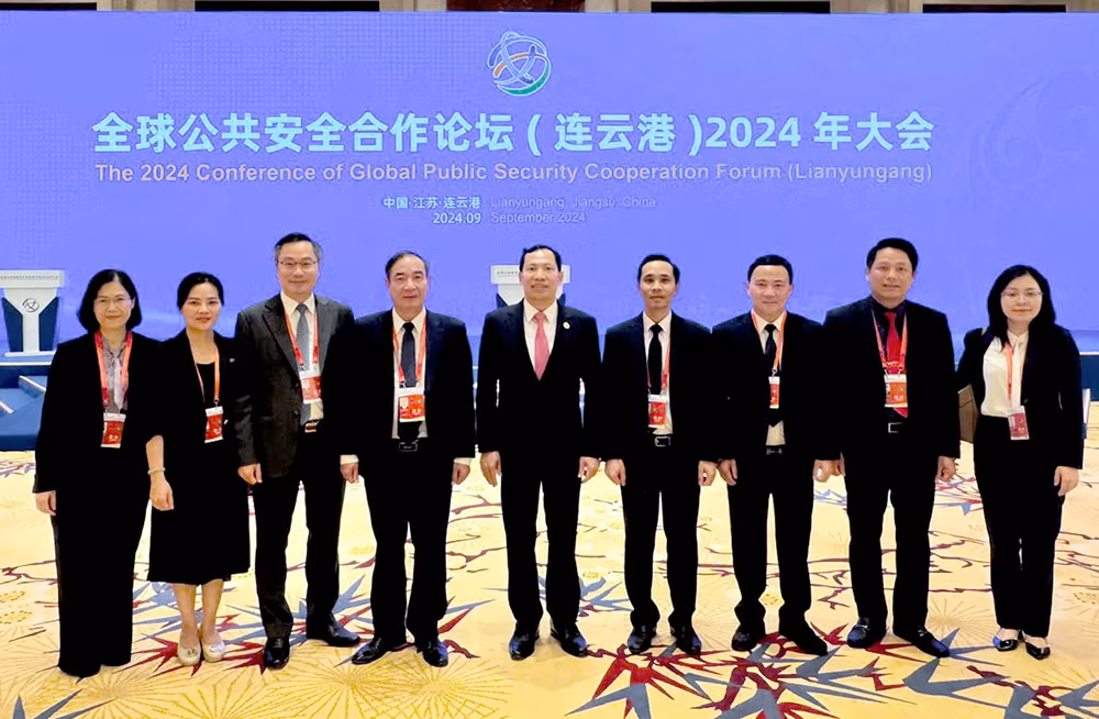 Chung tay xây dựng cộng đồng chung an ninh toàn cầu -0