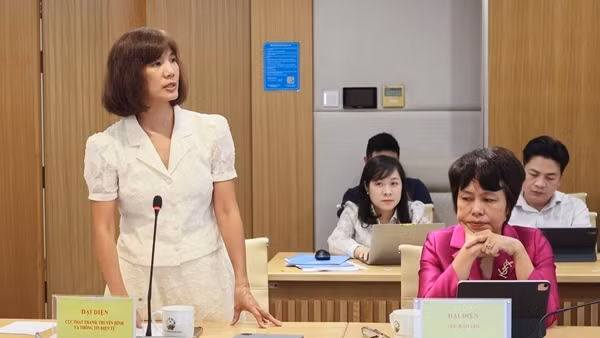Phối hợp với lực lượng Công an truy tìm, xử lý ngay các đối tượng phát tán tin giả