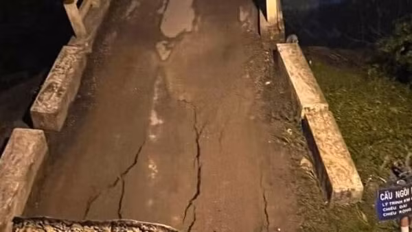 Lại sập cầu hậu bão Yagi