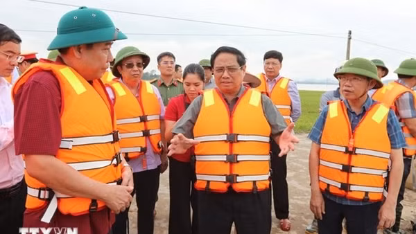 Thủ tướng hoãn họp, trực tiếp đi chỉ đạo ứng phó, khắc phục lũ lụt tại Bắc Giang