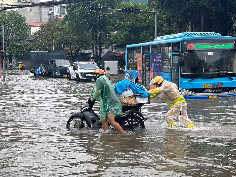 ha-noi-ngap.jpg -0