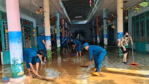 Rà soát trường lớp, phòng ngừa nguy cơ dịch bệnh bùng phát sau bão