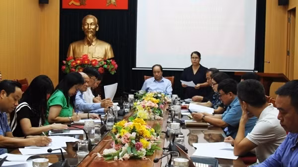 Chung tay bảo vệ, chăm sóc và phát huy vai trò người cao tuổi
