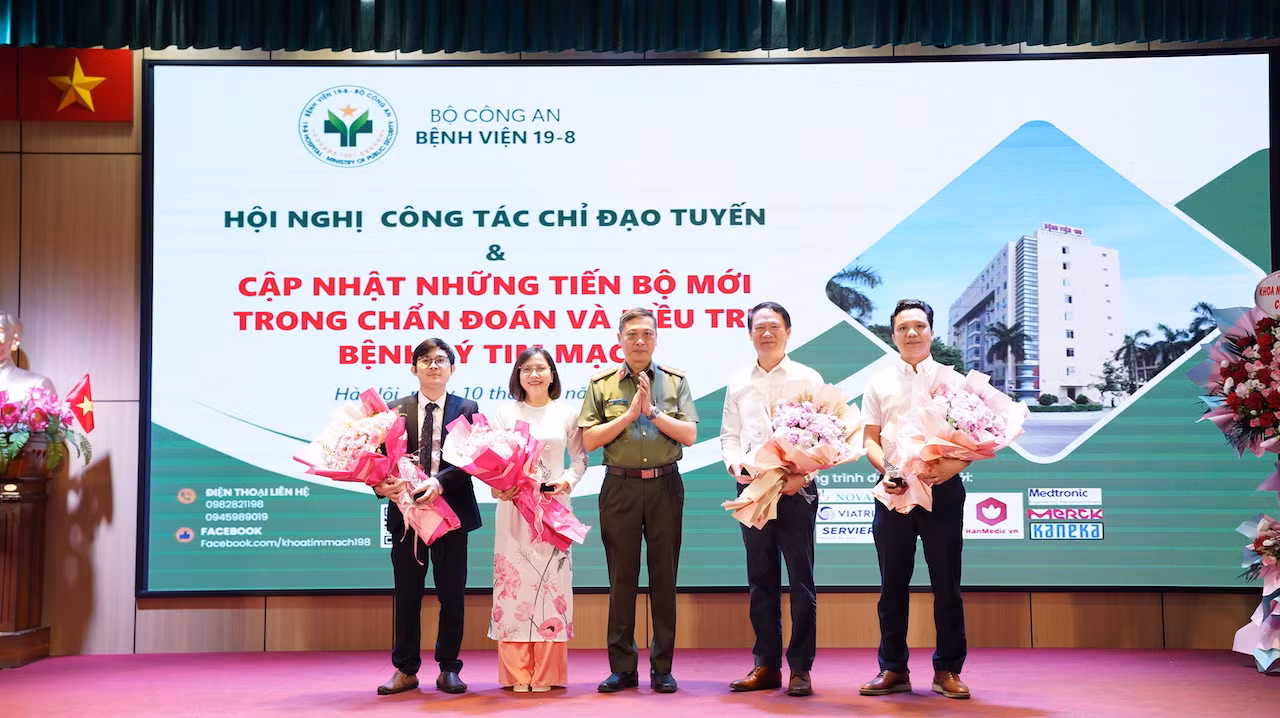 Bệnh viện 19-8 tiến tới phát triển phẫu thuật tim mạch cùng với điều trị nội khoa -0