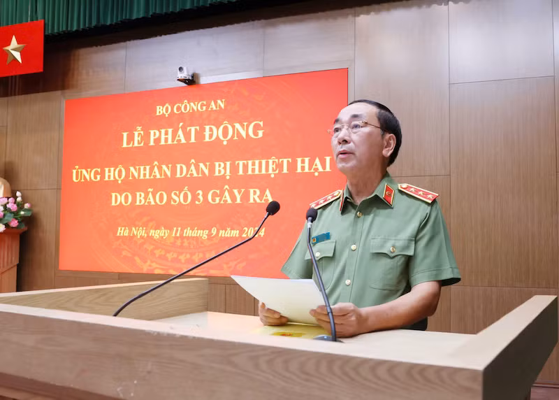 Thứ trưởng Trần Quốc Tỏ chủ trì lễ phát động ủng hộ nhân dân bị thiệt hại do bão số 3 gây ra -0