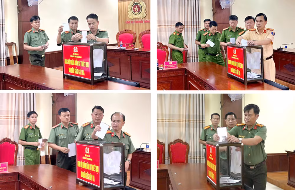 Công an các đơn vị, địa phương ủng hộ người dân vùng lũ -0