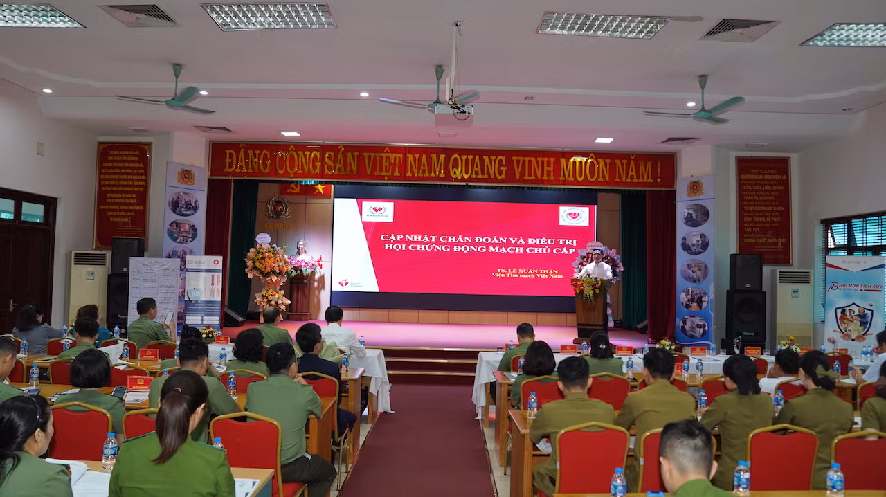Bệnh viện 19-8 tiến tới phát triển phẫu thuật tim mạch cùng với điều trị nội khoa -0