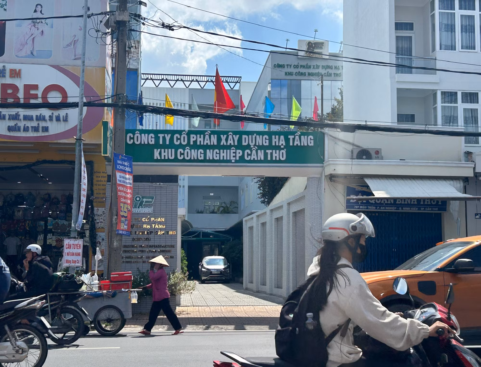 Bắt Tổng giám đốc công ty cổ phần xây dựng hạ tầng Khu công nghiệp Cần Thơ -0