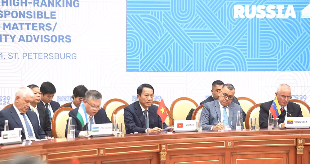 Bộ trưởng Lương Tam Quang thăm, làm việc tại Liên bang Nga -0