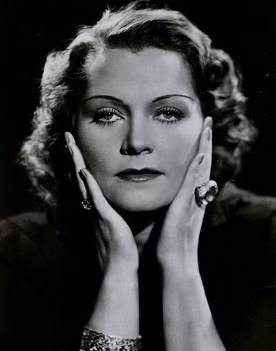 2-olga chekhova.jpg -0