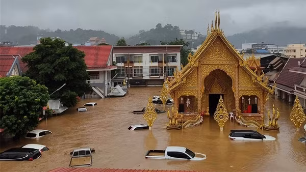 Miền Bắc Thái Lan chìm trong biển nước, nguy cơ đối diện "trận lũ thế kỷ"