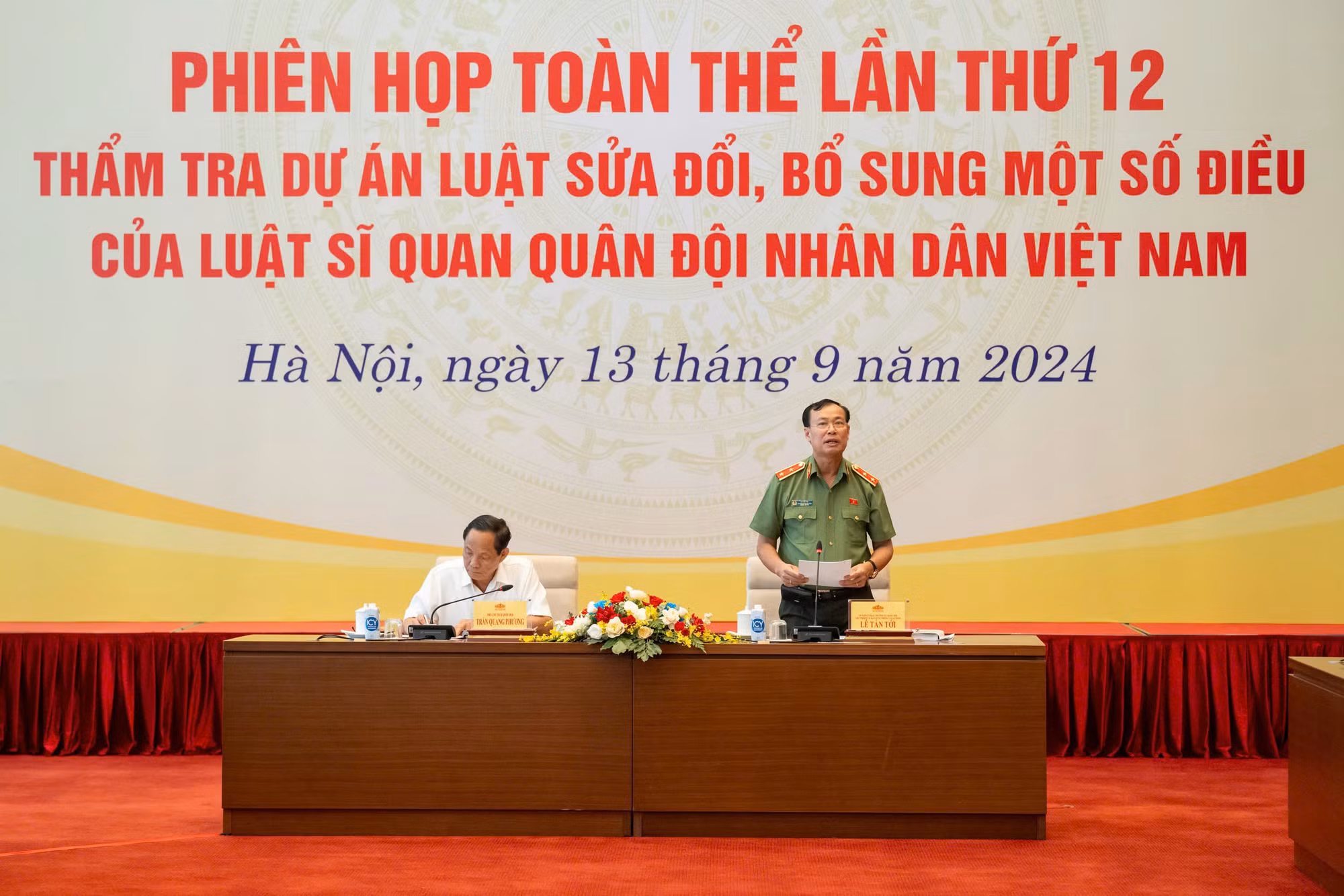 Ủy ban Quốc phòng và an ninh tổ chức phiên họp toàn thể lần thứ 12 -0