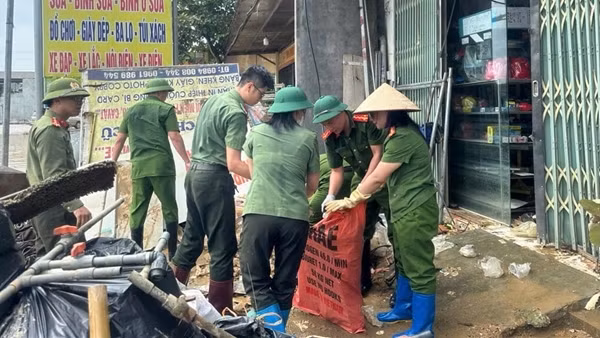 Cảnh giác với các trang mạng lừa đảo kêu gọi quyên góp ủng hộ người dân vùng bão lũ