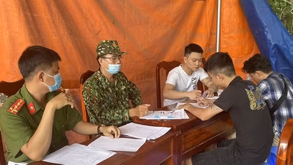 Tóm gọn nhóm đối tượng lừa đảo “việc nhẹ, lương cao”