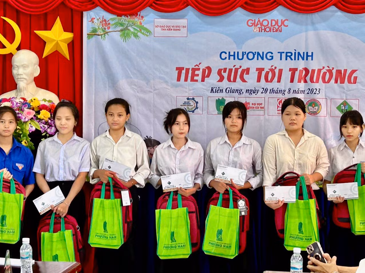 Masan 10 năm được vinh danh Top 50 Công ty kinh doanh hiệu quả nhất Việt Nam -0