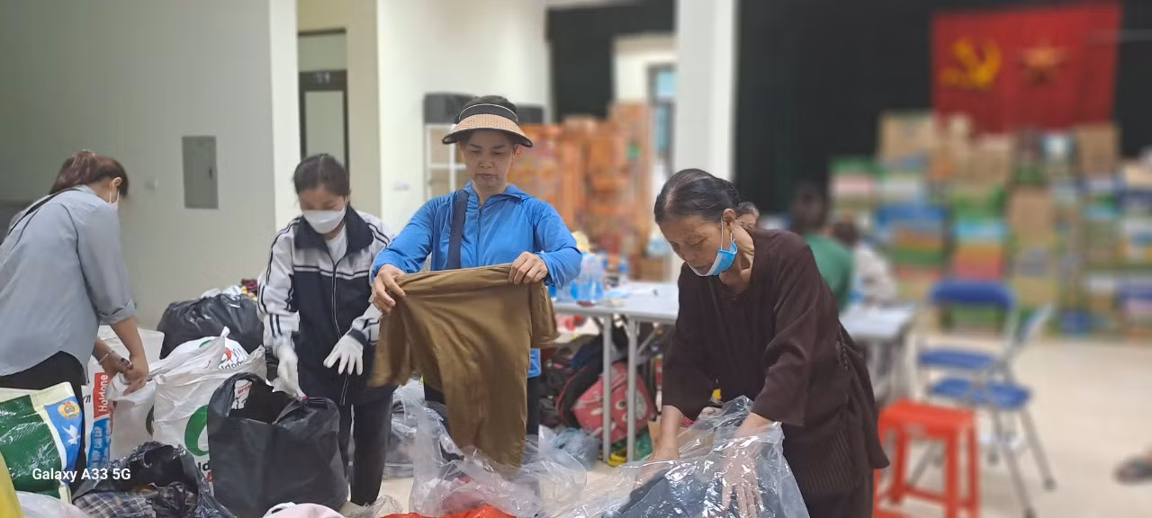 Tình người trong vụ hỏa hoạn ở chung cư mini -0